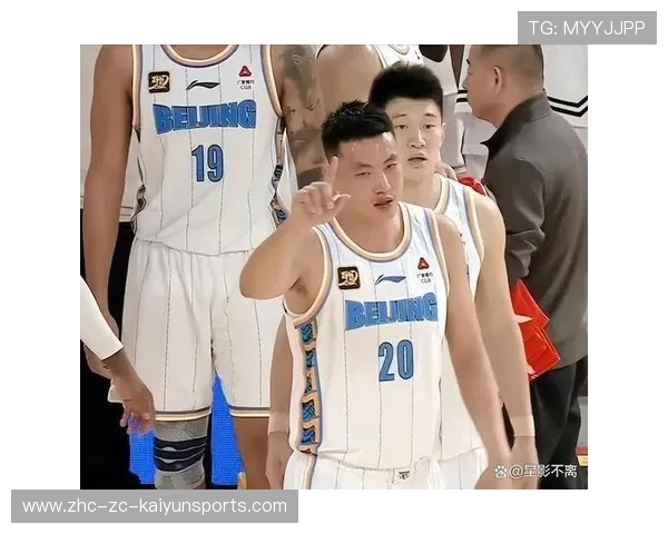 攻防高效较量，仅以2分险胜中国，比赛中攻防战术包括