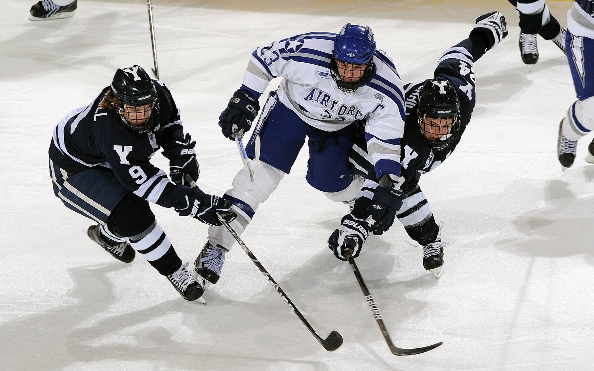 国家队教练团队是否具备国际视野，国家队教练平时做什么